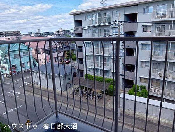 バルコニーを拡大表示