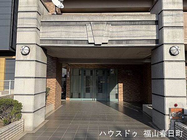 エントランスを拡大表示