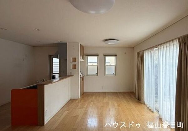 リビング/ダイニングを拡大表示