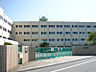 周辺：高槻市立冠中学校（750m）
