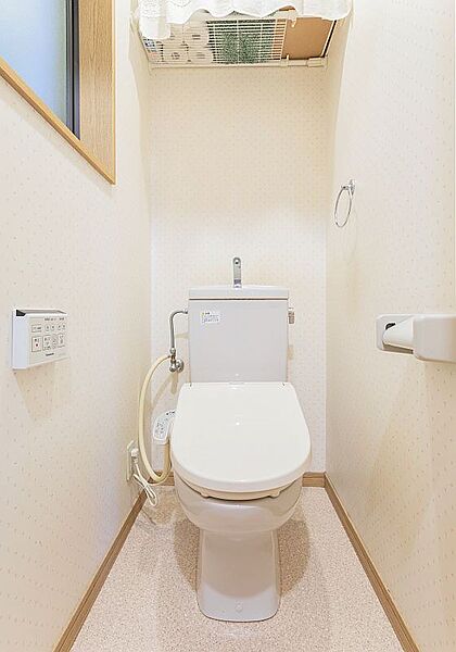 トイレを拡大表示