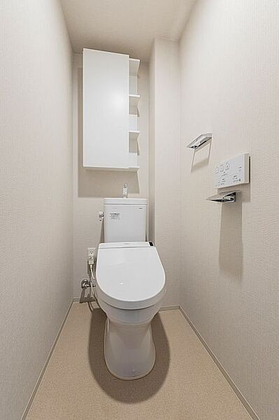 トイレを拡大表示
