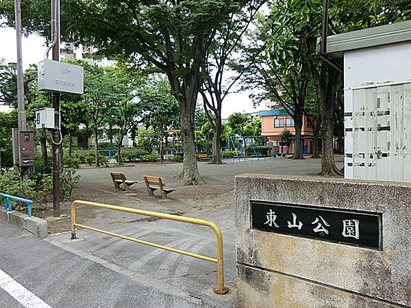 周辺を拡大表示