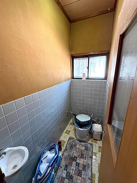 トイレを拡大表示