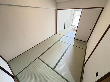 仕事や趣味のスペースとしても活用できる、多用途に使える部屋。