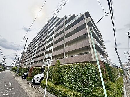 住む人がいつまでも心地良さを感じ続けられる多様な住空間を創造します。