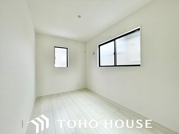 洋室を拡大表示
