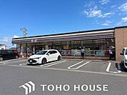 セブンイレブン名古屋植田本町3丁目店 120m