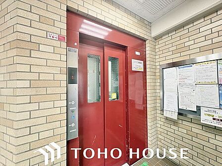 エレベーター完備。