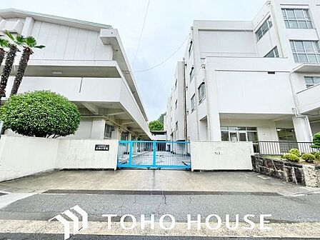 名古屋市立本郷小学校 800m