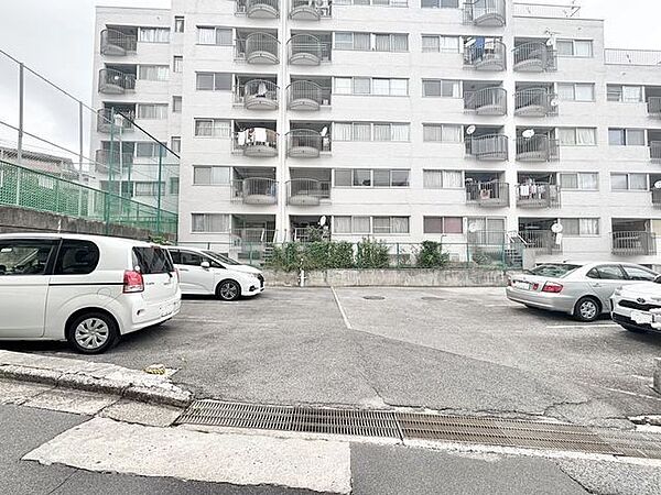 駐車場を拡大表示