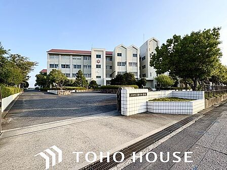 刈谷市立朝日中学校 2000m