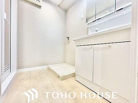 防水パン付洗濯機置場。