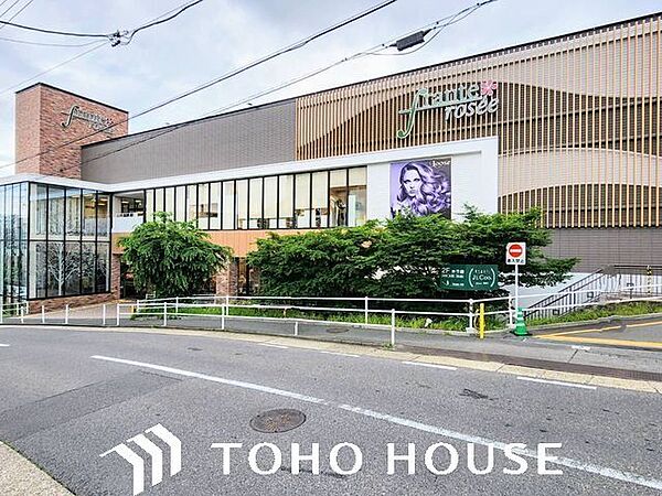 周辺を拡大表示