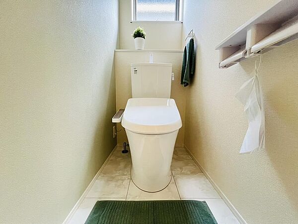 トイレを拡大表示