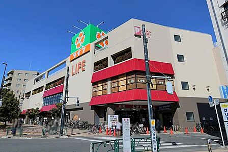 ライフ千川駅前店まで約720m 徒歩9分