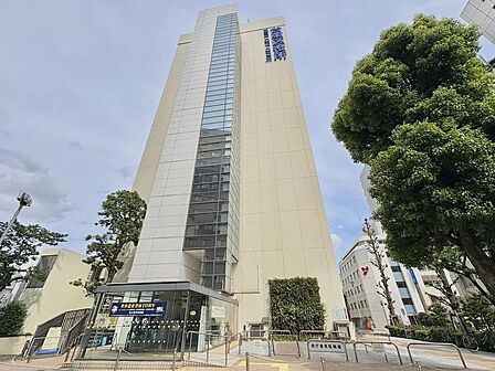 台東区役所まで約100m 徒歩2分