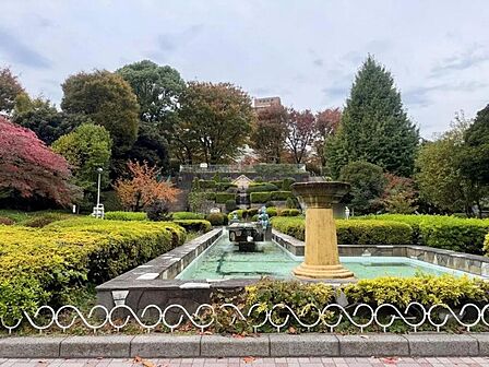 文京区立礫川公園まで約640ｍ（徒歩８分）