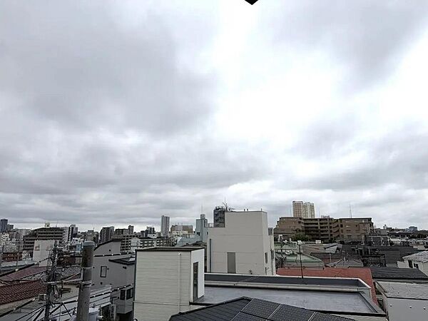 バルコニーを拡大表示