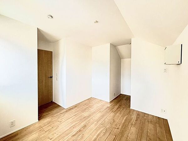 寝室を拡大表示