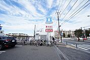 ローソン 大和つきみ野店（727m）