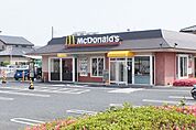 マクドナルド　厚木飯山店（399m）