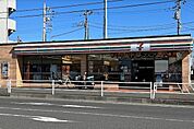 セブンイレブン 大和下鶴間東店（403m）