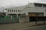 大磯町立国府小学校（1471m）