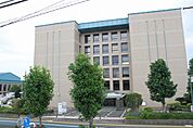 座間市役所（898m）