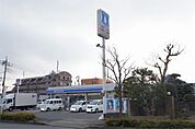 ローソン 町田忠生店（318m）