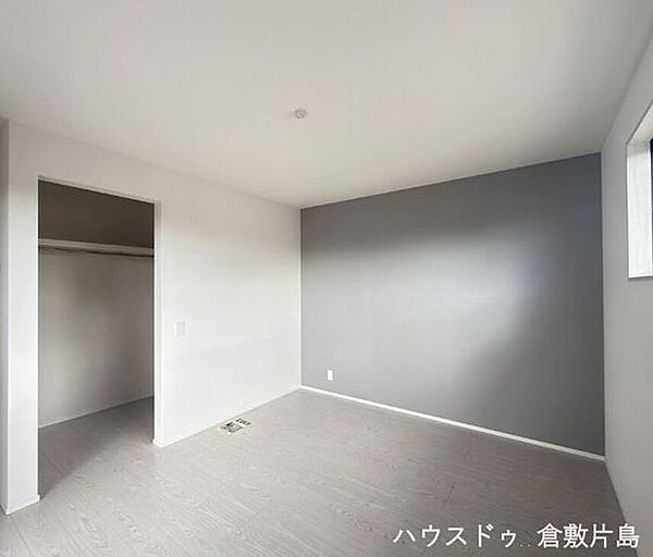 洋室を拡大表示