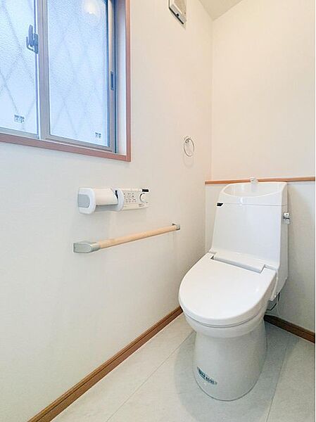 トイレを拡大表示