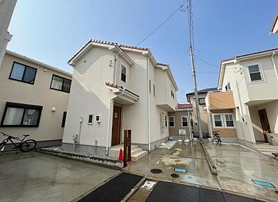 外観:間取はファミリーにもおすすめ4LDKの新築戸建です。 外観:間取はファミリーにもおすすめ4LDKの新築戸建です。