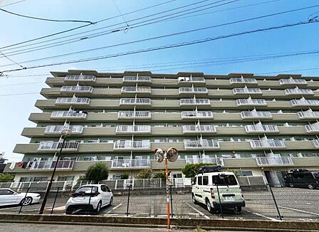 ご家族揃って建物と街並みをご覧いただけます。