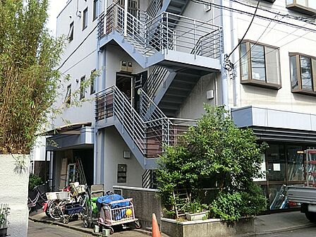 ニコニコ保育園 280m
