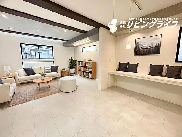 リビング/ダイニングを拡大表示