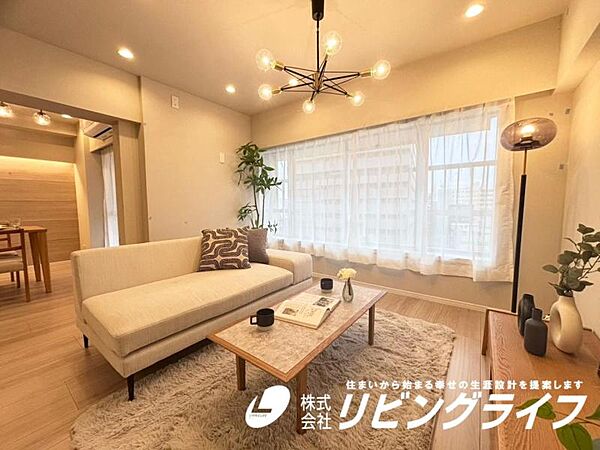 リビング/ダイニングを拡大表示