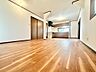 室内：室内（2025年8月）撮影