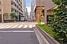 その他：敷地北東側の前面道路（北西側から）