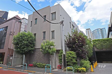 オープンレジデンス南青山イーストテラスの外観(南西側から)