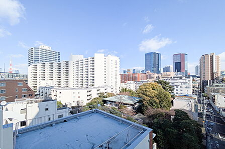 バルコニーからの眺め(北方向)