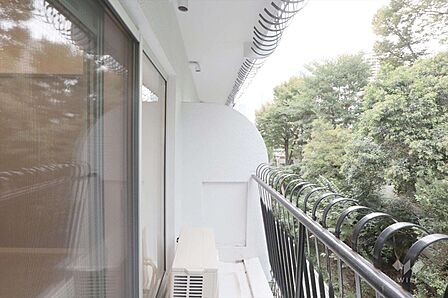 バルコニー［2025年10月14日撮影］