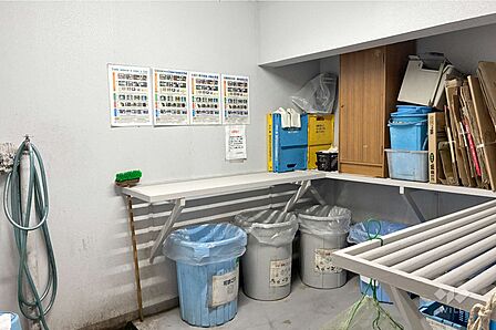 ゴミ捨て場［2025年9月30日撮影］