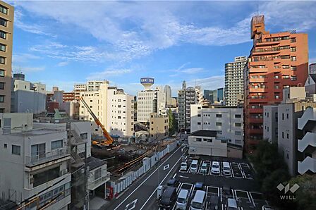 北東側バルコニーからの眺め（東方向）［2025年11月1日撮影］