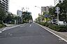 その他：敷地北西側の前面道路(北東側から)