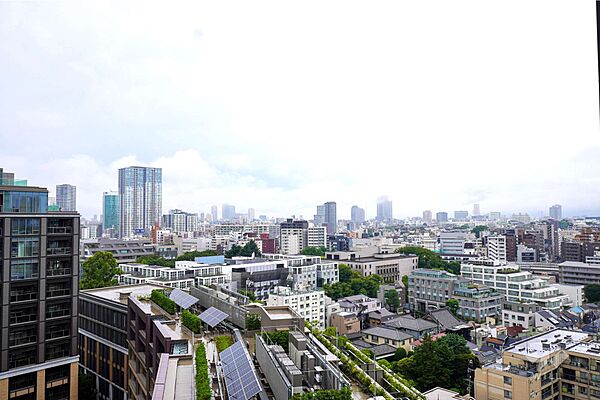 バルコニーを拡大表示