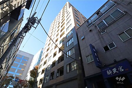 アクシア日本橋の外観(南東側から)