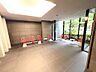 その他：緑を望むデザインチェア付きラウンジ