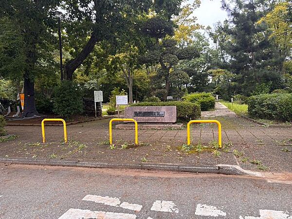 周辺を拡大表示