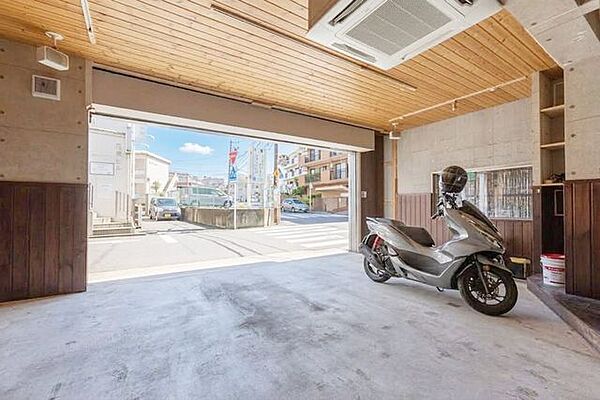駐車場